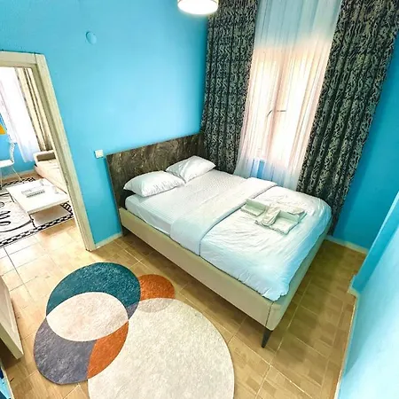3 Katli Komple Bina 10 Kisilik Apartment