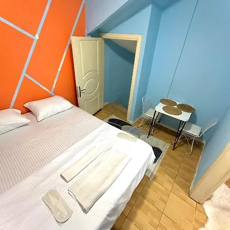 3 Katli Komple Bina 10 Kisilik Apartment